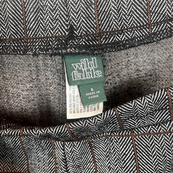 High Waisted Plaid Pants - Picture 4 of 4